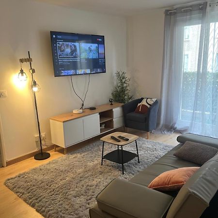 Champion Suites Sarcelles Eksteriør billede